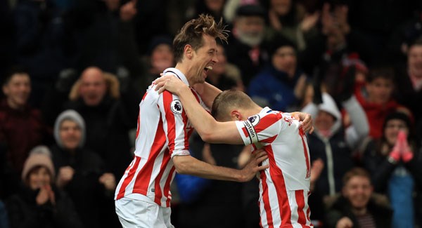 stokecityvwatfordjan17petercrouchcelebrateswithryanshawcross_large