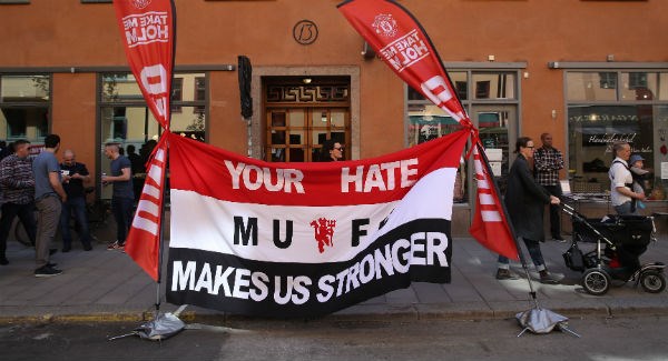 ManUnitedbannerYourHateMakesUsStrongerAfterManchesterArenaTerrorAttackAtEuropaLeagueFinalSwedenMay17_large